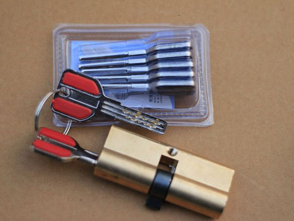 大兴安岭24小时上门开锁公司